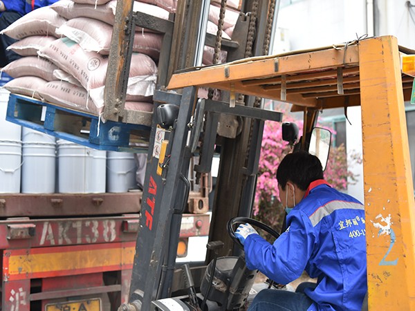 發(fā)貨現(xiàn)場(chǎng) 發(fā)貨現(xiàn)場(chǎng)